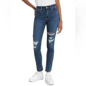Levi’s 721 High Rise Skinny Medium Distressed Indigo